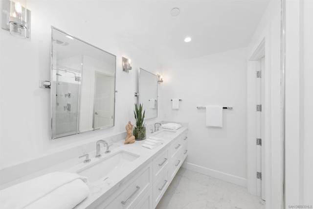 478 Orange Ave, Coronado CA: https://media.crmls.org/mediaz/9151f9d4-b167-497a-918f-cdeb89fd28bd.jpg
