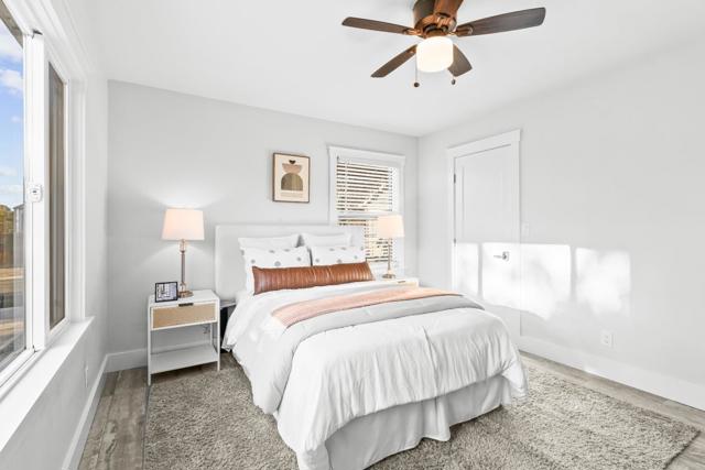 11840 Foothill Avenue, Gilroy CA: https://media.crmls.org/mediaz/91522b7b-02ce-41d7-95fc-49c611420601.jpg