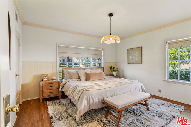 2338 Paloma Street, Pasadena CA: https://media.crmls.org/mediaz/9152a279-c85c-4fee-b279-2412e3871033.jpg