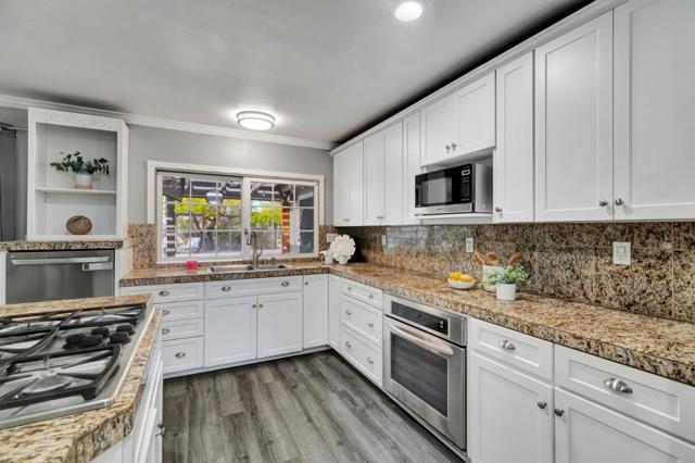 184 Park Sharon Drive, San Jose CA: https://media.crmls.org/mediaz/91536249-fa62-4c84-9229-19dcf2812d80.jpg