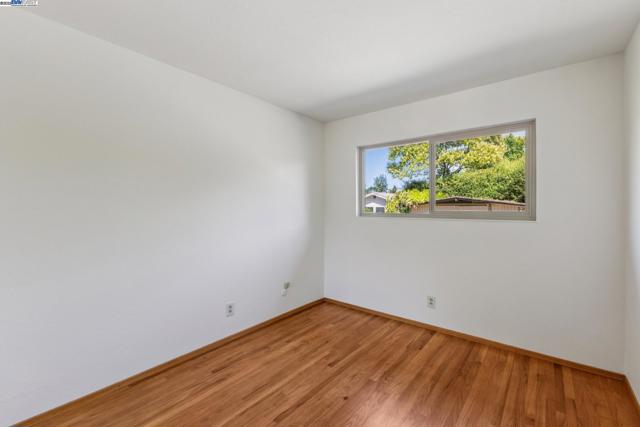 4190 Sharab Ct, Pleasanton CA: https://media.crmls.org/mediaz/9155234f-534b-4c74-9ee2-76bcf8102bbf.jpg