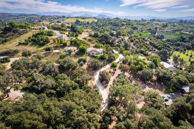 Detail Gallery Image 48 of 51 For 2529 Live Oak Park Rd, Fallbrook,  CA 92028 - 4 Beds | 3 Baths