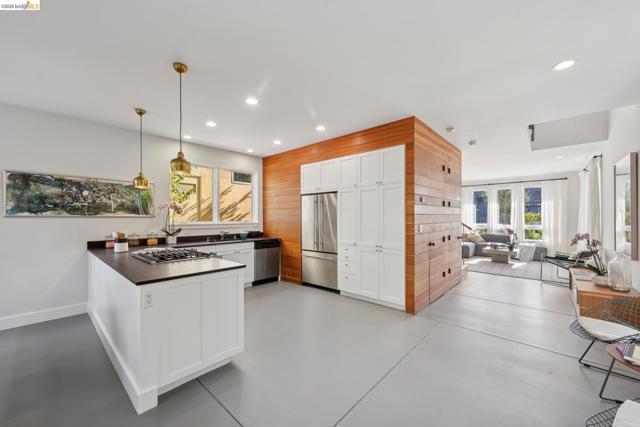 Image 12 of 60 For 1126 Ocean Avenue