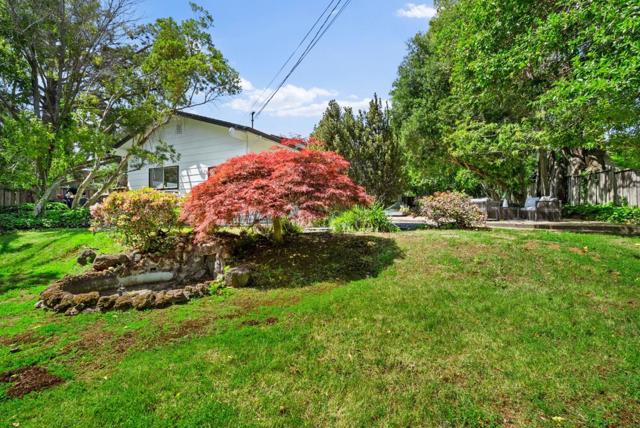 2344 Deodara Drive, Los Altos CA: https://media.crmls.org/mediaz/91581d9a-0e64-4627-8f00-94c5b05aec9a.jpg