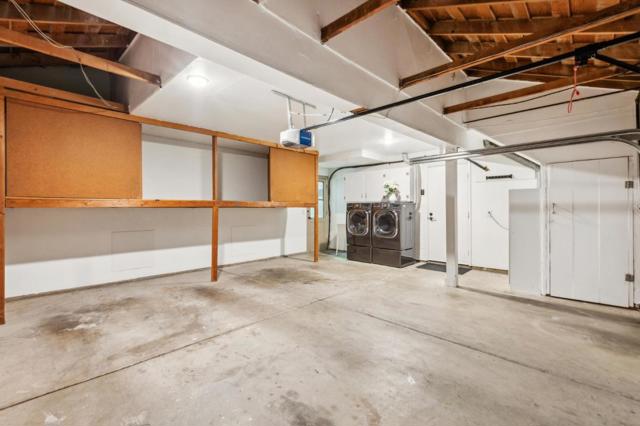 102 Calle Nivel, Los Gatos CA: https://media.crmls.org/mediaz/915821a9-648c-4e24-9f74-0be07161aac9.jpg