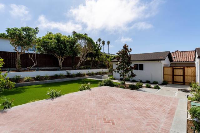 Detail Gallery Image 31 of 39 For 6653 Aranda Ave, La Jolla,  CA 92037 - 3 Beds | 2/1 Baths