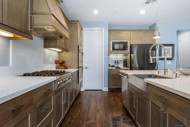 238 Ventasso Way, Fallbrook CA: https://media.crmls.org/mediaz/9159a07b-33a7-4718-a2b8-a717bf2474d2.jpg