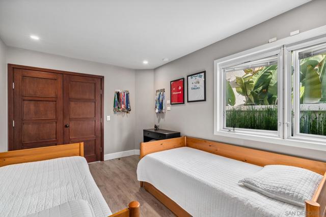 59 Tunapuna Ln, Coronado CA: https://media.crmls.org/mediaz/915b3a00-d0e5-497b-9363-4a702f3b2e21.jpg