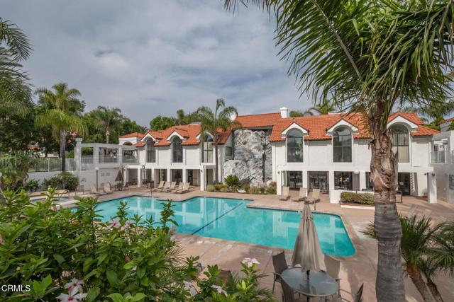 Detail Gallery Image 35 of 41 For 279 Camino Toluca, Camarillo,  CA 93010 - 3 Beds | 3 Baths