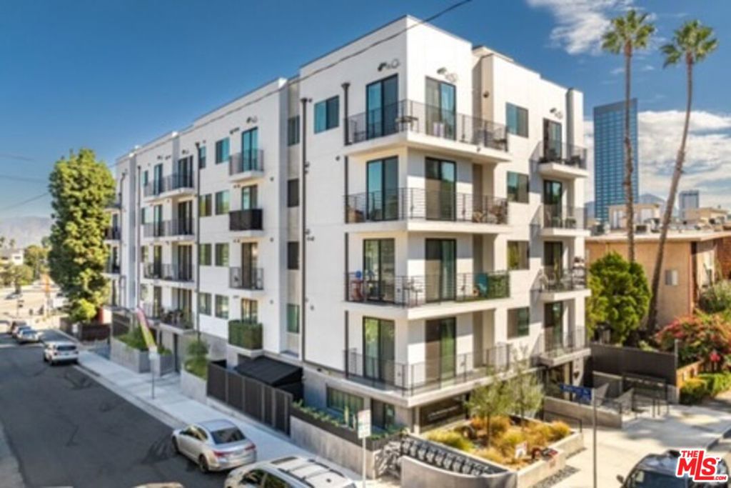 10867 Fruitland Drive #504