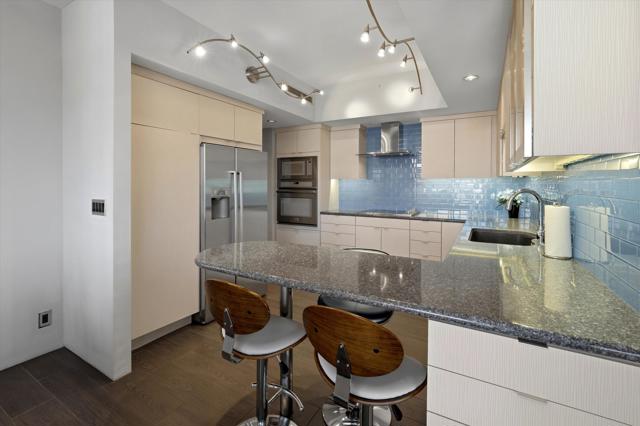 900 Island Drive #512, Rancho Mirage, CA 92270