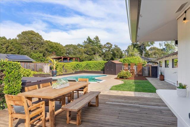 3400 Haas Drive, Aptos CA: https://media.crmls.org/mediaz/915d7943-0f24-4967-8165-5bae195d3c31.jpg