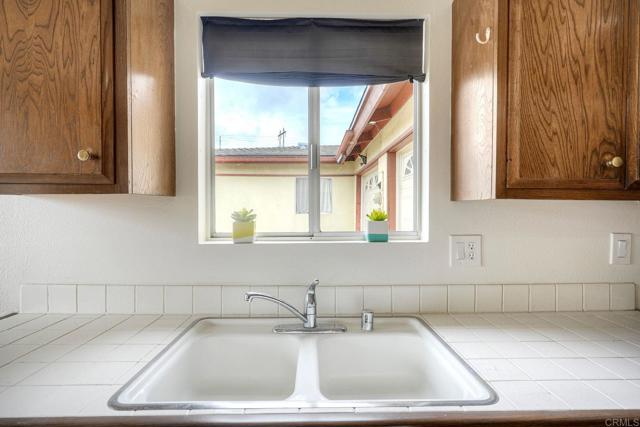 Detail Gallery Image 17 of 47 For 3607 Frenzel Cir, Oceanside,  CA 92056 - 2 Beds | 2 Baths
