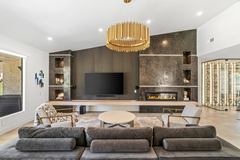 44831 Guadalupe Drive