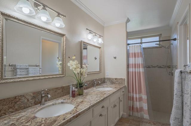 1121 Palo Alto Way, Salinas CA: https://media.crmls.org/mediaz/915e383b-2e27-4b49-afb3-f6295c86edc4.jpg