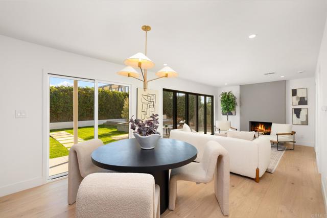 Detail Gallery Image 12 of 35 For 21792 Kaneohe Ln, Huntington Beach,  CA 92646 - 5 Beds | 2/1 Baths