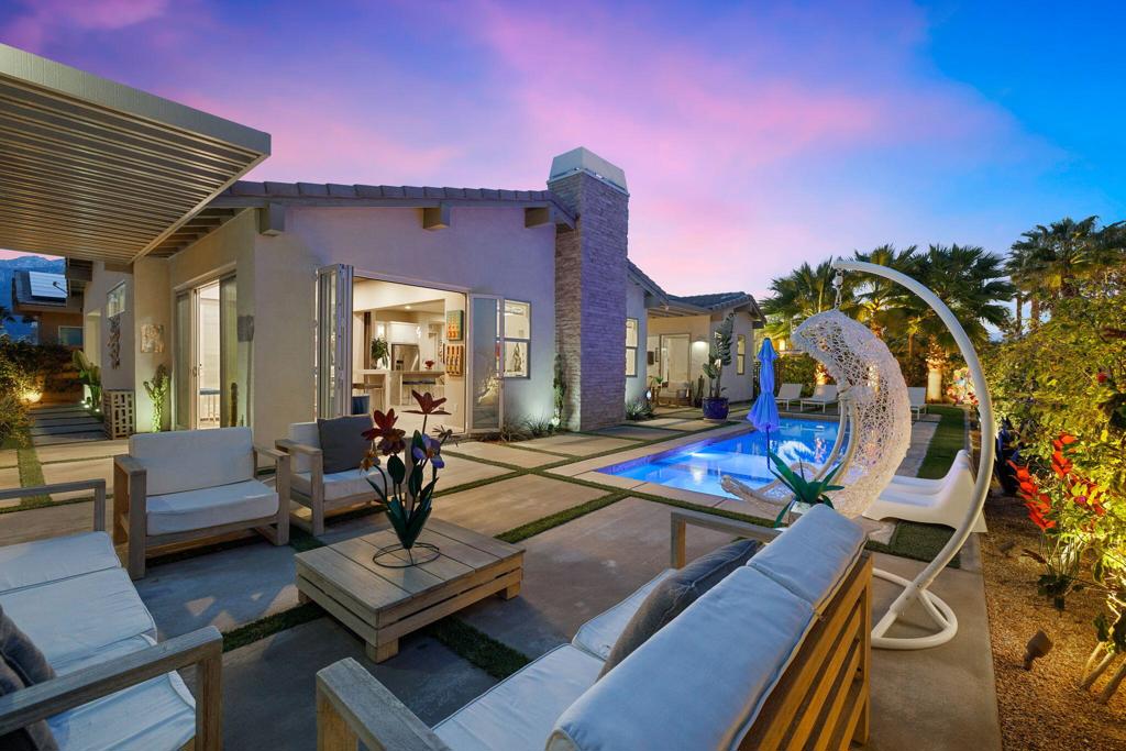 4450 Moneo Court, Palm Springs, CA 92262