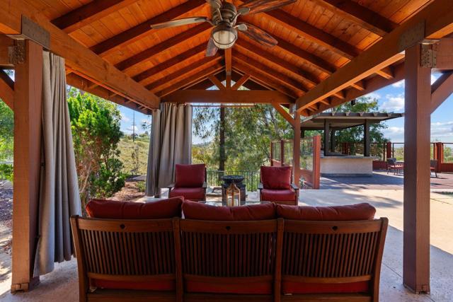 17758 Del Paso Drive, Poway CA: https://media.crmls.org/mediaz/915edd8c-fd4f-4d9d-b682-9dbbef21dd41.jpg