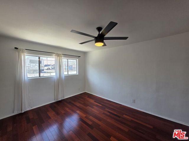 4822 Mascot Street, Los Angeles CA: https://media.crmls.org/mediaz/91607c66-9c6b-44a1-8502-d84f1e05237a.jpg