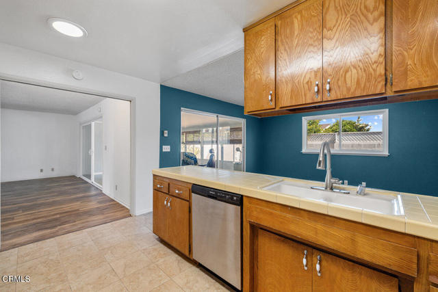 Detail Gallery Image 10 of 32 For 203 E Garden Gr, Port Hueneme,  CA 93041 - 2 Beds | 2 Baths