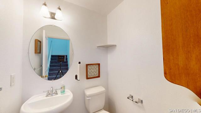 1876 E 12th ST, National City CA: https://media.crmls.org/mediaz/91622c35-da8c-4ebb-be5a-97c46b539e66.jpg