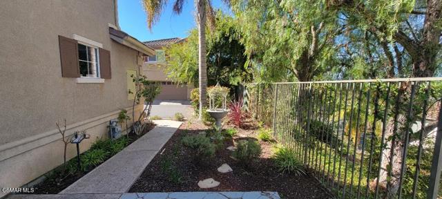2669 Dorado Court, Thousand Oaks CA: https://media.crmls.org/mediaz/9164bbbf-31fa-4848-a3b4-870410dcae87.jpg