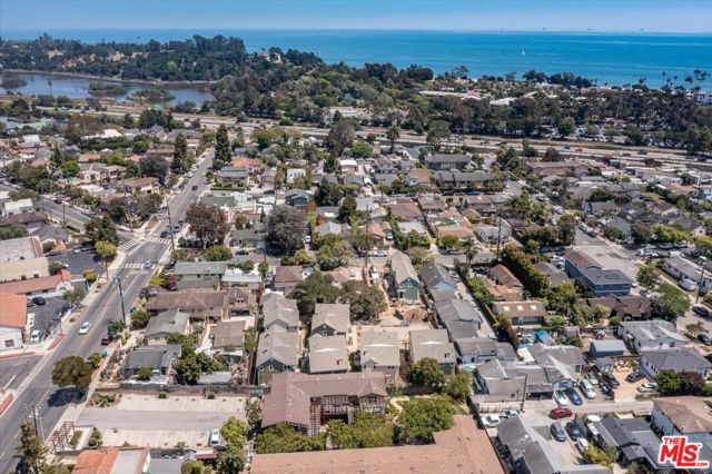 1317 Punta Gorda, Santa Barbara CA: https://media.crmls.org/mediaz/9164db93-2cf8-47d5-a728-d6f689cfb6b4.jpg