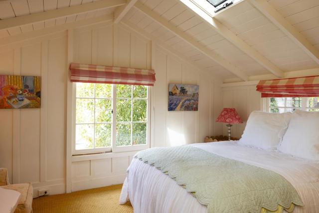 0 NW Corner Casanova & Ocean Avenue, Carmel CA: https://media.crmls.org/mediaz/916607f0-8a46-44a1-b4d9-20ac25bdff42.jpg