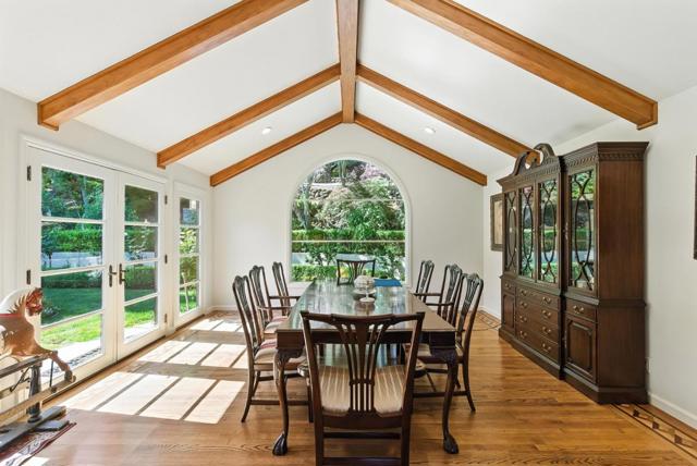 11510 Summit Wood Road, Los Altos Hills CA: https://media.crmls.org/mediaz/9166bec0-3299-4f4c-9294-34d2028ee884.jpg