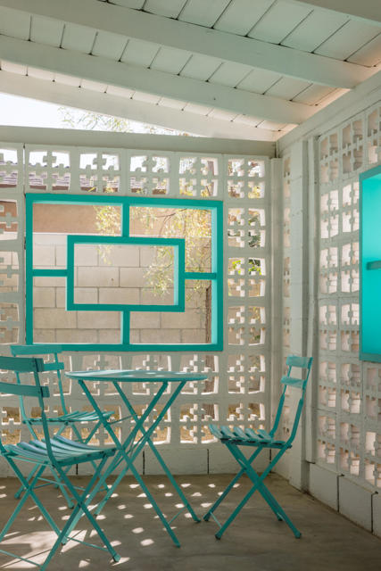 748 N Calle Rolph, Palm Springs CA: https://media.crmls.org/mediaz/9167a239-b183-4a80-8cf9-6791162d0e63.jpg