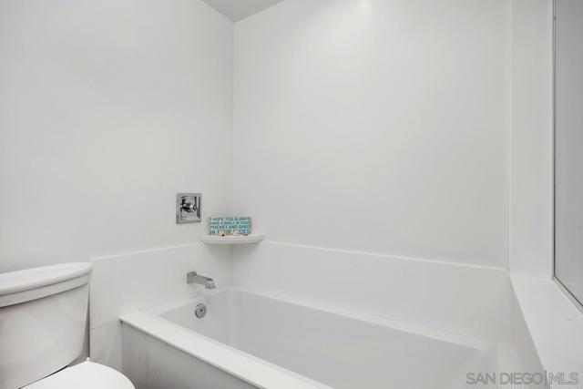317 Pine Ave, Carlsbad CA: https://media.crmls.org/mediaz/9167a625-5ca3-4bb6-8c56-835af1a42670.jpg