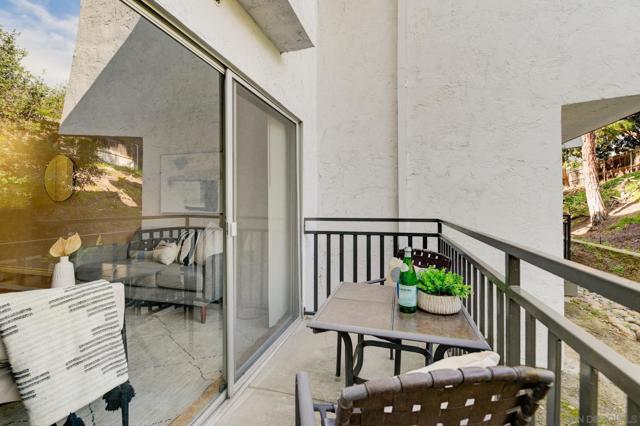 Image 7 of 26 For 7508 Parkway Dr 102