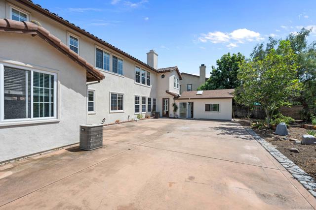 13226 Ireland Ln, San Diego CA: https://media.crmls.org/mediaz/91692431-18a2-47ea-bf0d-97bb0064cb2c.jpg