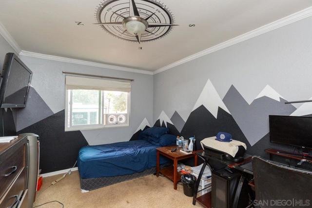 1339 Windsong Ln, Escondido CA: https://media.crmls.org/mediaz/916bc174-2987-4fc8-b008-02e0b30c902b.jpg