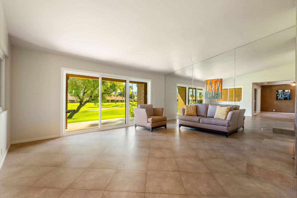 MLS #219138865DA image #9