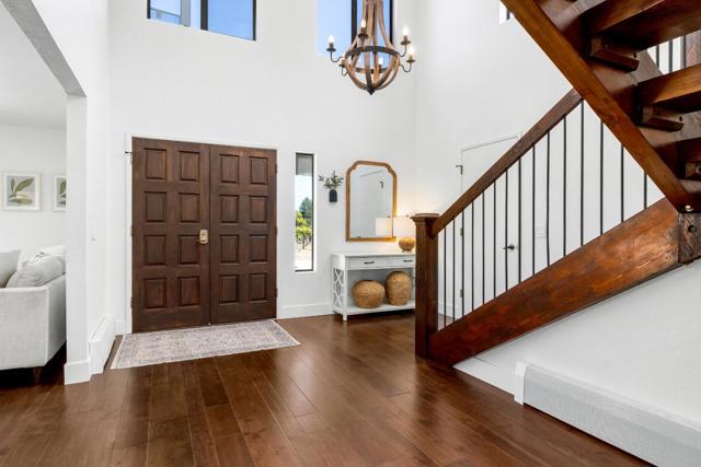3357 Chardonnay Road, Soquel CA: https://media.crmls.org/mediaz/916c8ffb-5166-4688-8ff9-afb00dcab29b.jpg