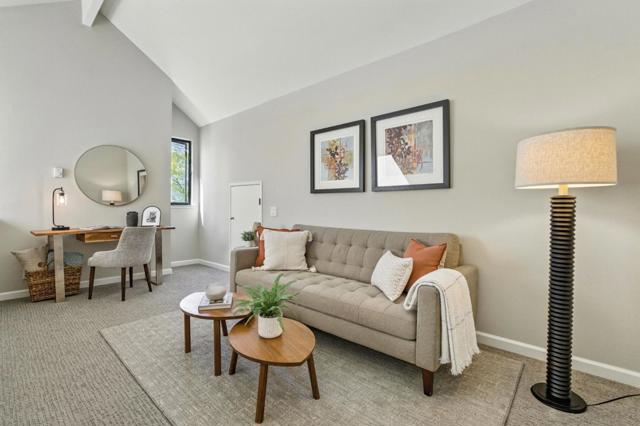 1090 Shoreline Drive, San Mateo CA: https://media.crmls.org/mediaz/916db718-d720-492b-9281-43c49c55c99e.jpg
