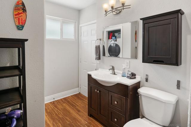6611 Crawford, San Diego CA: https://media.crmls.org/mediaz/916dc847-9f10-4acf-911d-538fa546c2dc.jpg