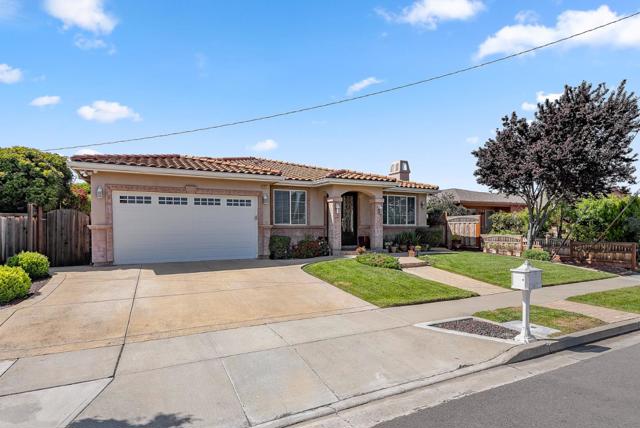 6415 Moores Avenue, Newark CA: https://media.crmls.org/mediaz/916e957d-90a2-4595-83cb-d991307ce56b.jpg