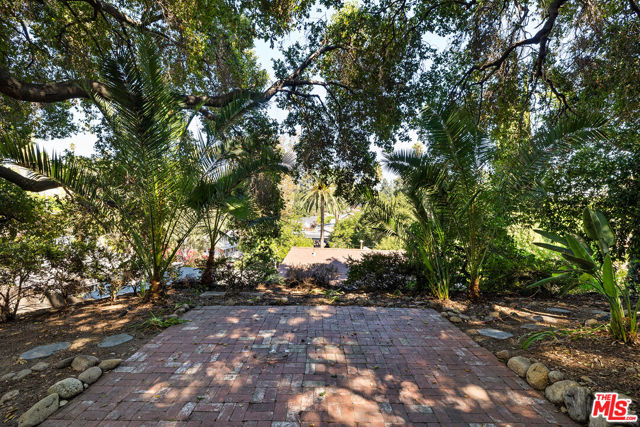 6214 Bertha Street, Los Angeles CA: https://media.crmls.org/mediaz/916ea411-01cd-4027-9b18-83c7c966335b.jpg