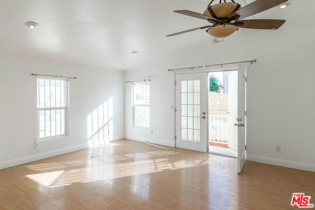 916F7933 2B90 465E 8857 F56E8Cf7Fae4 11156 Mansel Avenue, Inglewood, Ca 90304 &Lt;Span Style='BackgroundColor:transparent;Padding:0Px;'&Gt; &Lt;Small&Gt; &Lt;I&Gt; &Lt;/I&Gt; &Lt;/Small&Gt;&Lt;/Span&Gt;