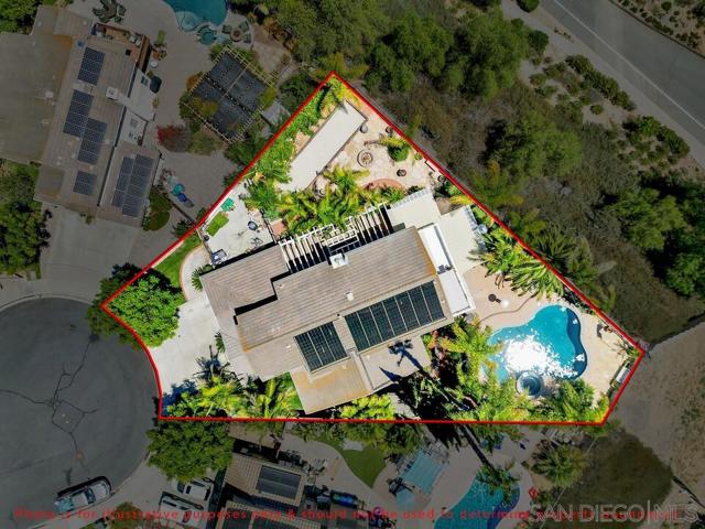 10496 Chaparral Dr, Santee CA: https://media.crmls.org/mediaz/9170d592-764c-4405-a087-877d939b6979.jpg