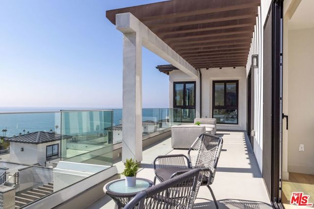 Photo of 17320 TRAMONTO Drive #903, Pacific Palisades, CA 90272