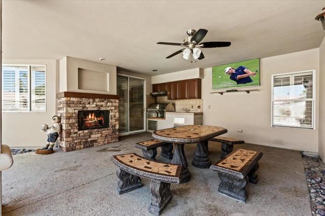 43920 Culebra Lane Lane, Bermuda Dunes CA: https://media.crmls.org/mediaz/91739286-76aa-46da-90d8-f66a0294f31c.jpg