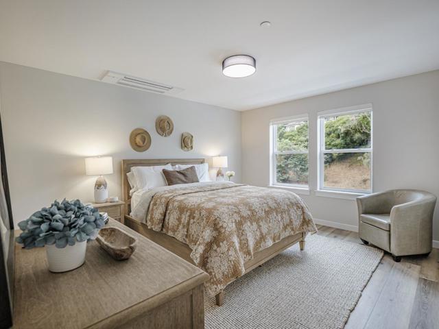121 Aptos Village Way, Aptos CA: https://media.crmls.org/mediaz/91739779-25cf-4802-9f11-e2c1f32fb24c.jpg