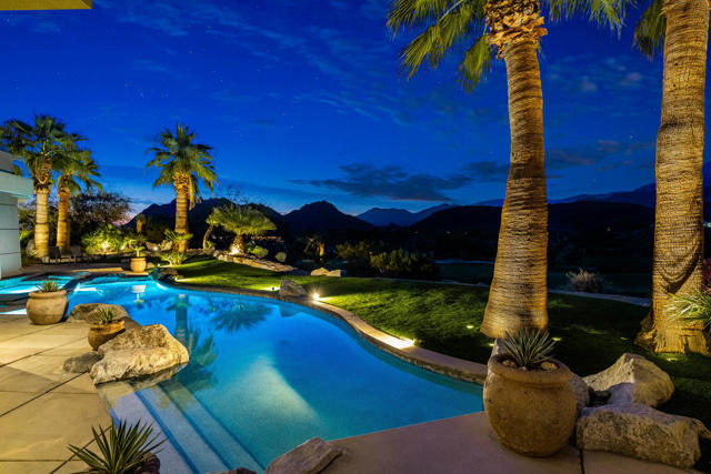 79525 Tom Fazio N Lane, La Quinta CA: https://media.crmls.org/mediaz/91763967-eabe-46fd-9650-c1db517b450e.jpg