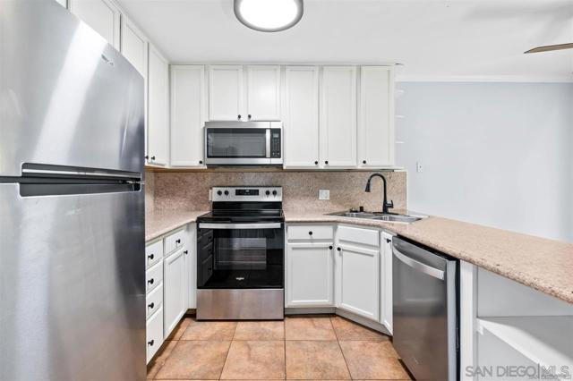 1280 W Main St, El Cajon CA: https://media.crmls.org/mediaz/9176dc07-a102-408a-b851-73f3eddeb70e.jpg