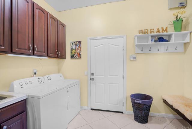 Detail Gallery Image 14 of 44 For 29738 Roble Verde, Valley Center,  CA 92082 - 3 Beds | 2/1 Baths