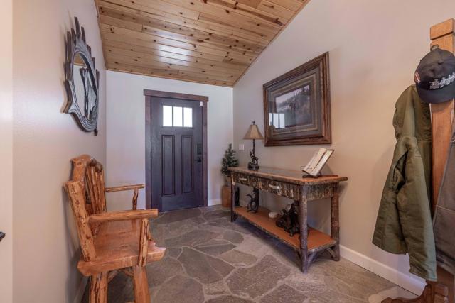 1188 Monte Vista Drive, Big Bear CA: https://media.crmls.org/mediaz/9178dab9-095c-4dba-b4f4-859f519207b0.jpg