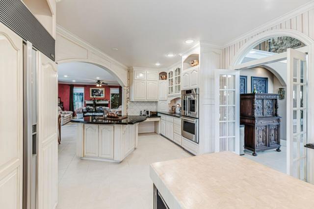 290 Bonnie Lane, Hollister CA: https://media.crmls.org/mediaz/9179ec49-0b42-45e5-a91e-ab5a35d27d70.jpg